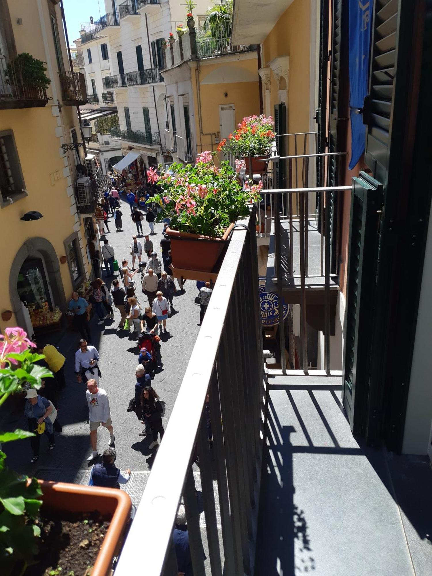 Aparthotel Antica Repubblica In Amalfi Center At 100Mt From The Sea ภายนอก รูปภาพ