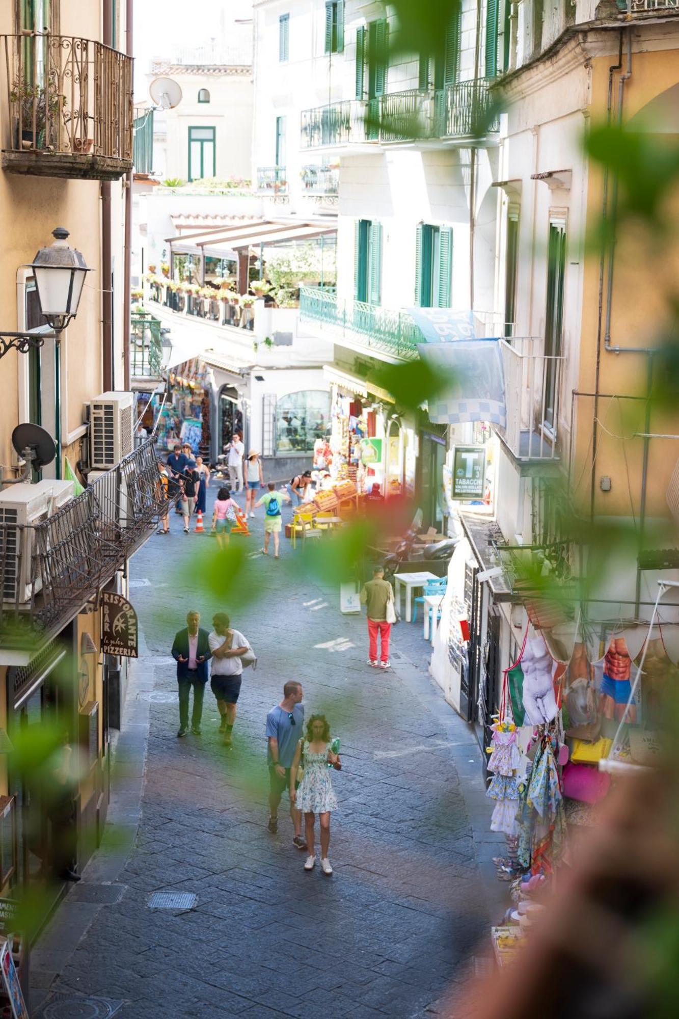 Aparthotel Antica Repubblica In Amalfi Center At 100Mt From The Sea ภายนอก รูปภาพ